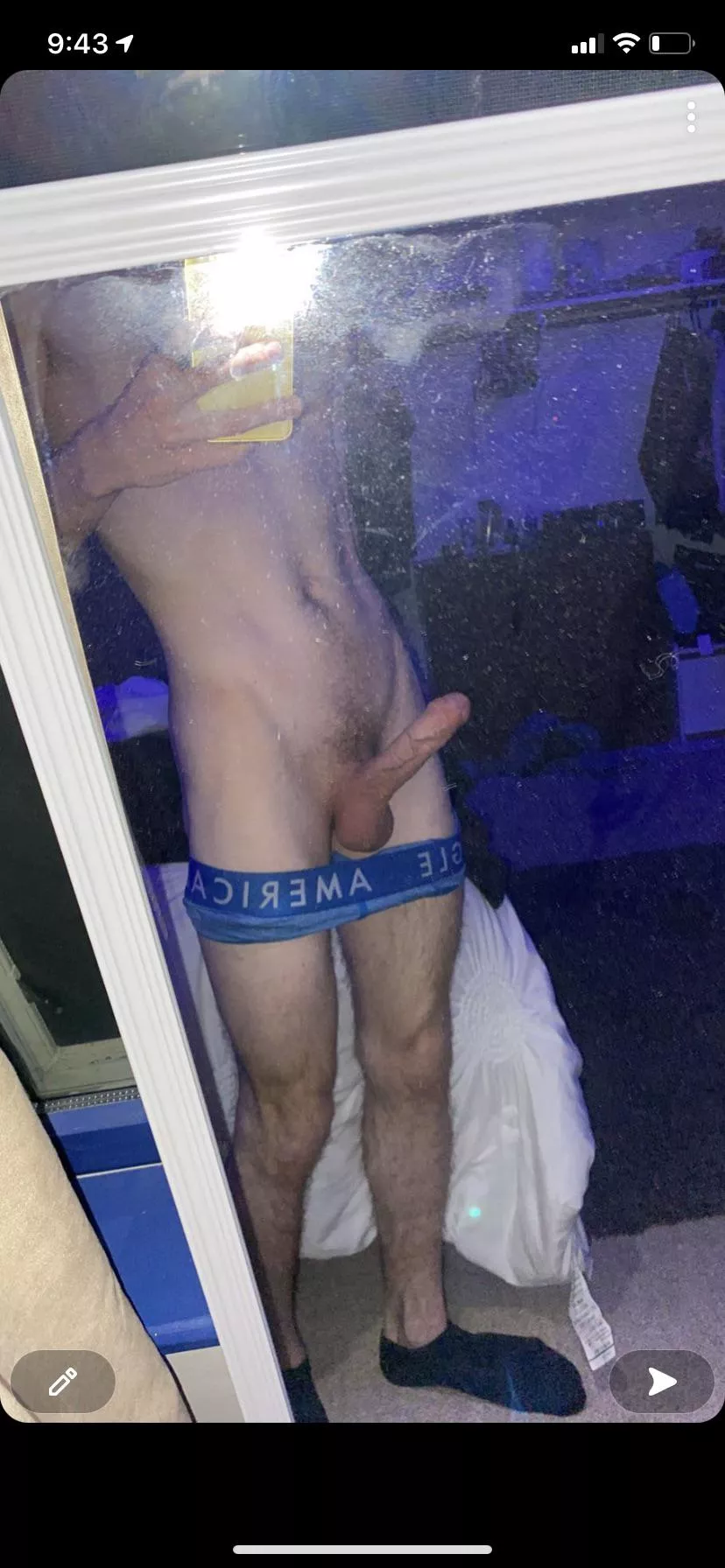 (21) Felt extra skinny today 😚