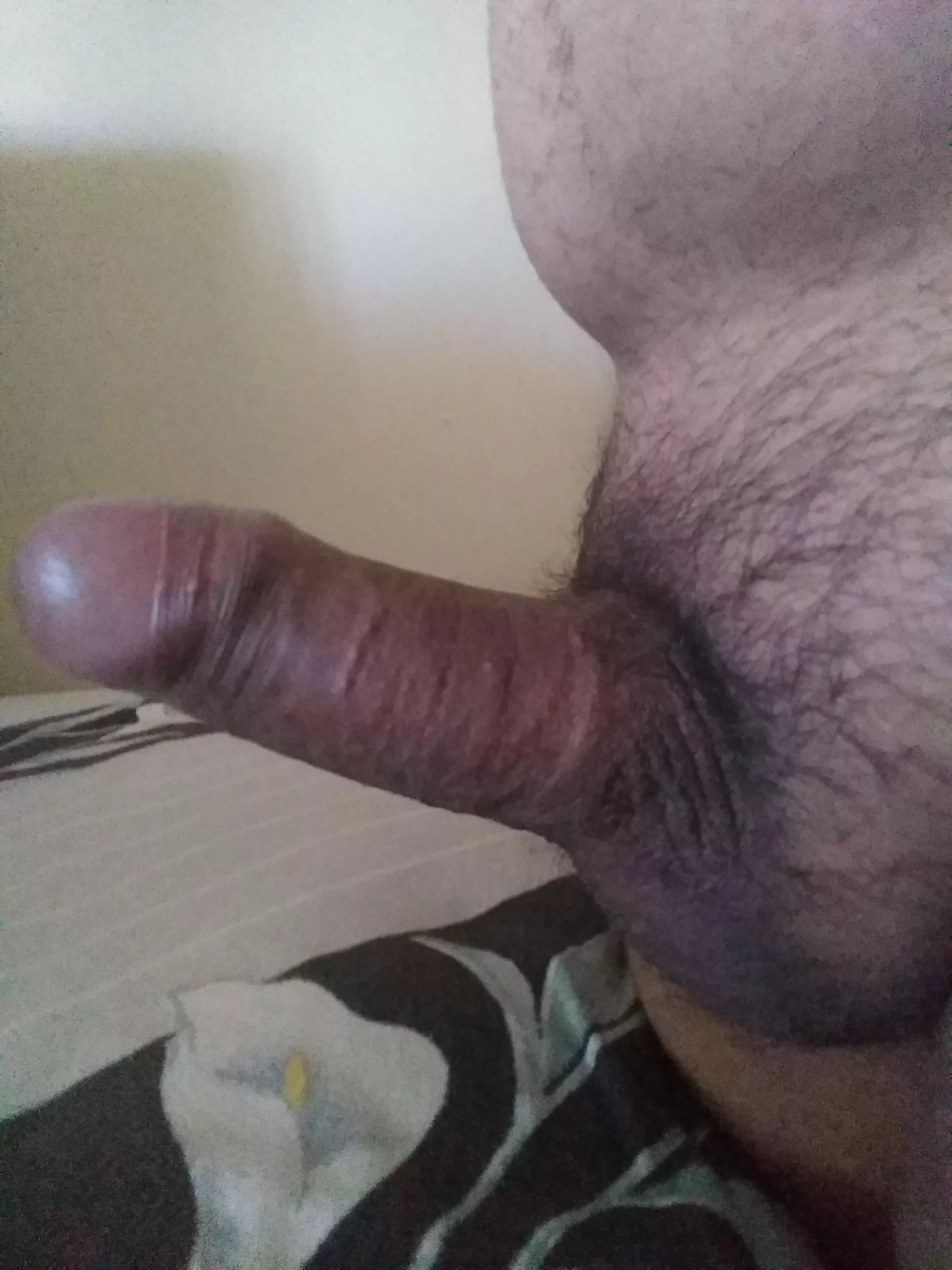 (21) someone is excited today😏