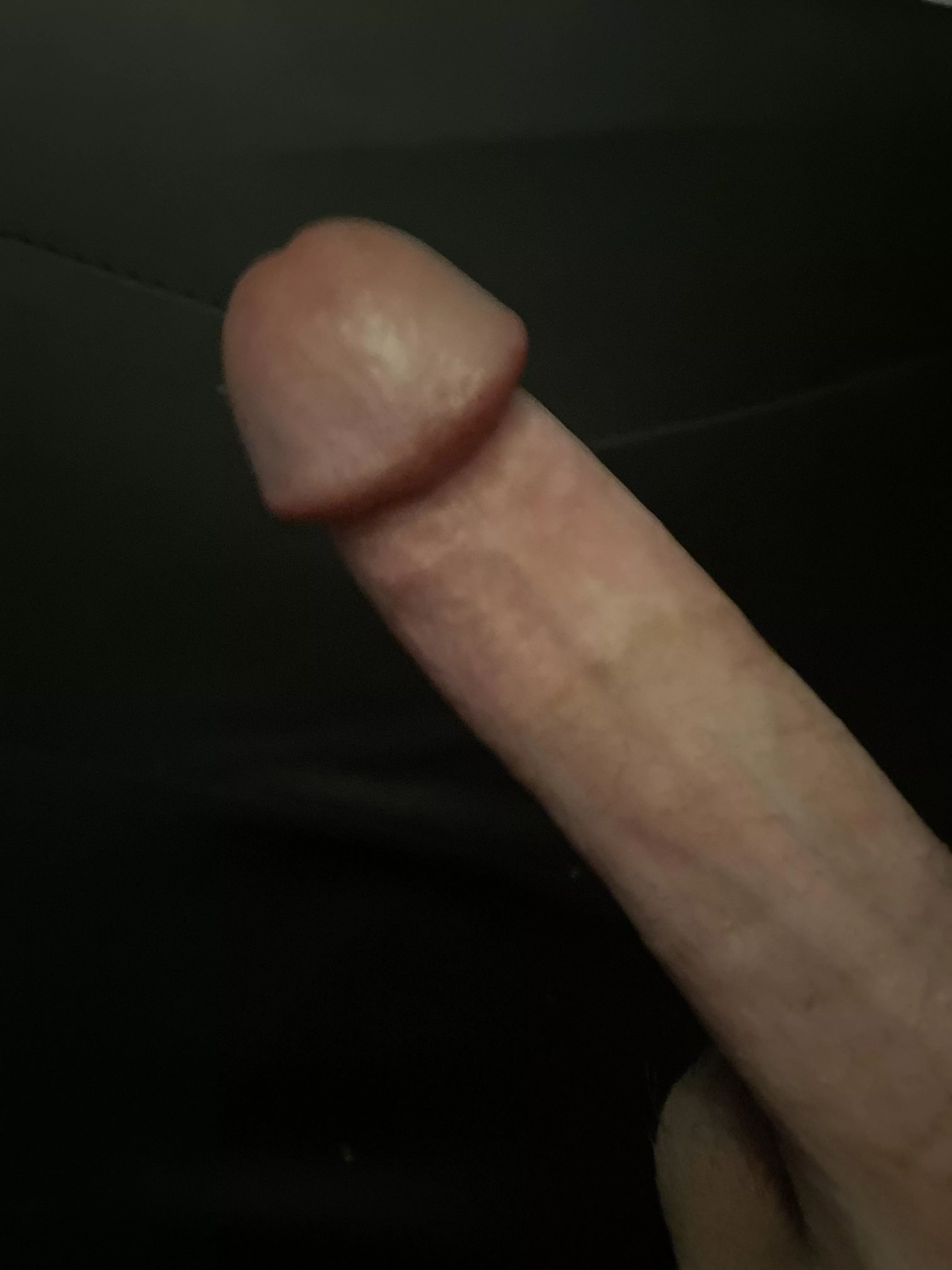 21yo bored here … spare a hand?