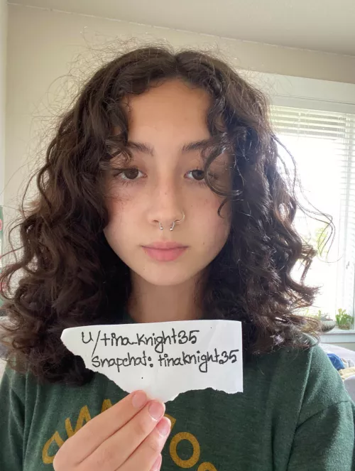 23[F4M] Hey iam New to here hit ↑for instantly a surprise in your DMS💝 Remember to tell me when you’re done Snp👻tinaknight35