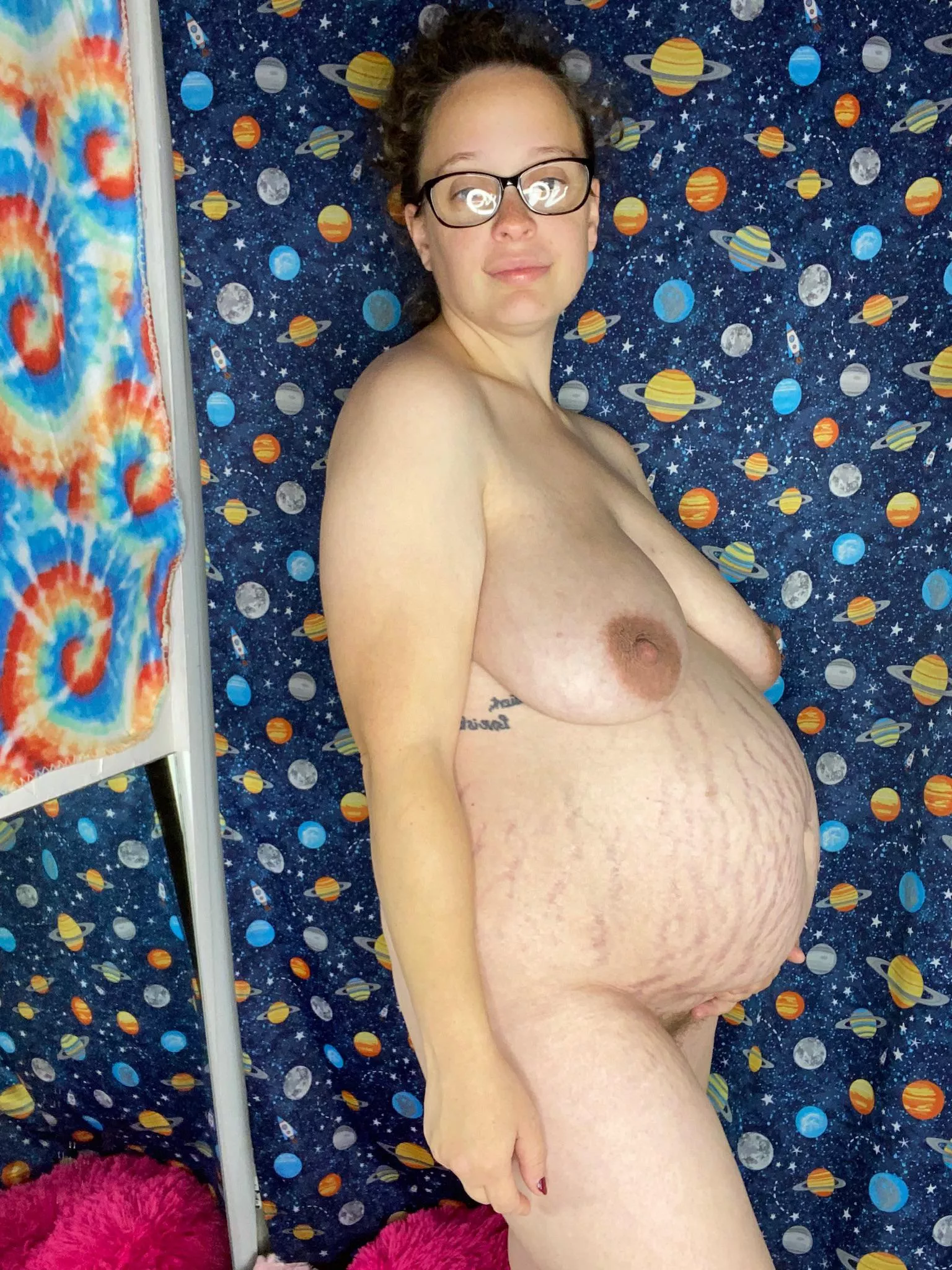 25/169/5’2 this is the biggest I’ve ever been with any of my pregnancies and it’s been a struggle forsure.