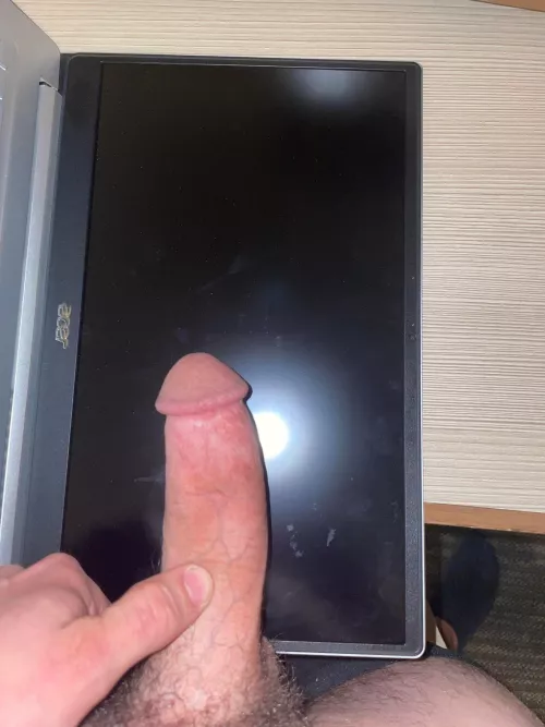 27 year old fit/athletic male looking to do personal cum tribute