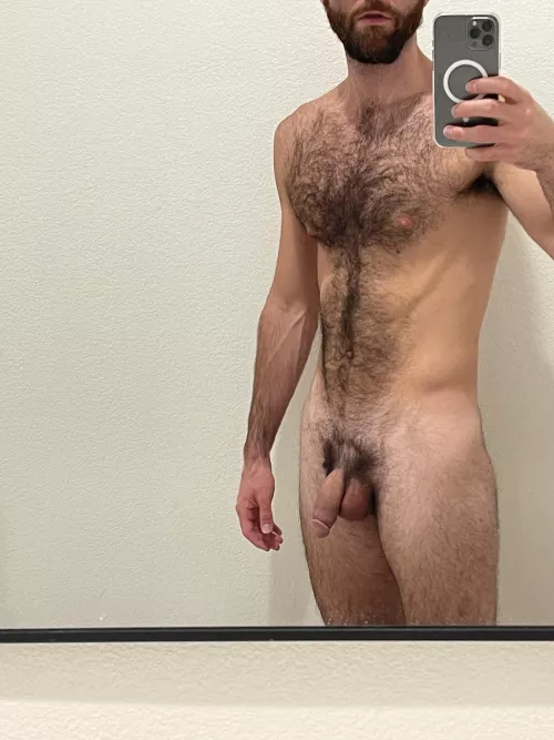 29, 6’0, 165. Just an average hairy man