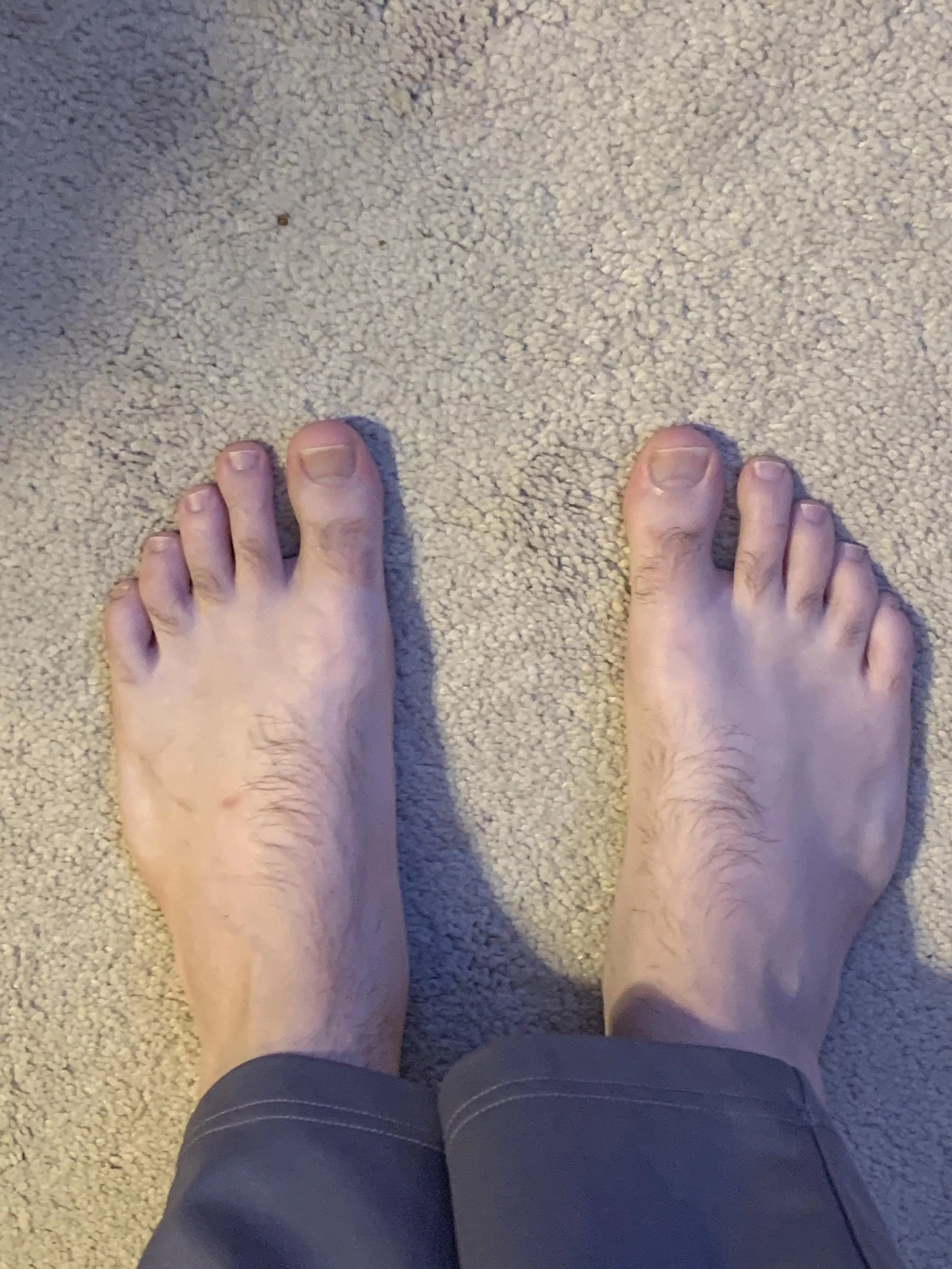 29 barefeet and sweat pants…. Its the best