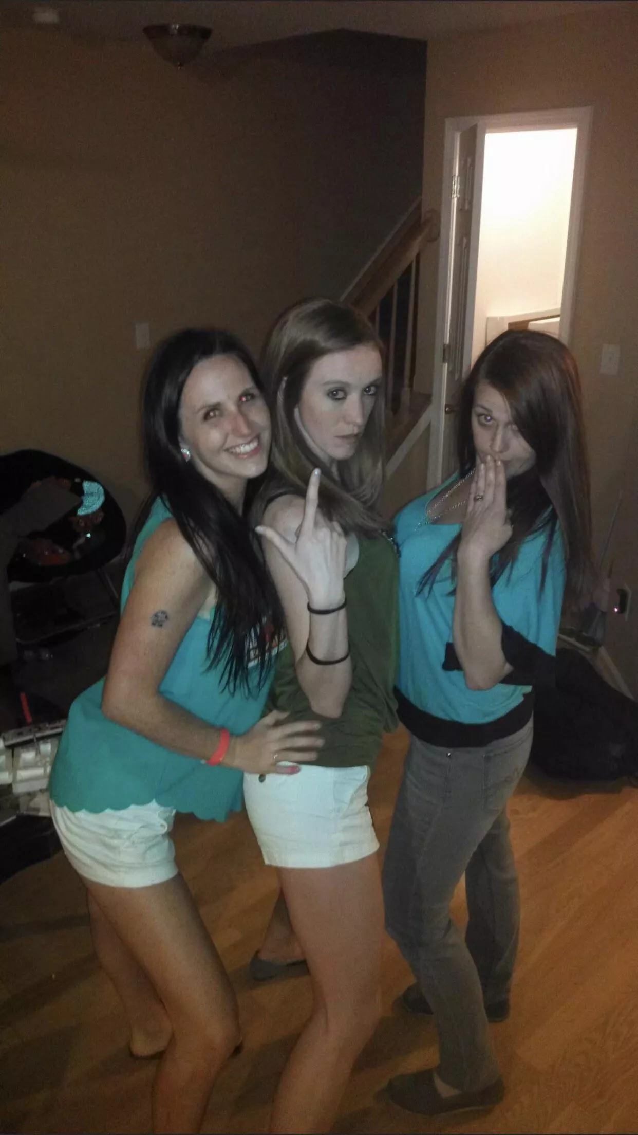 [3] drunk sluts
