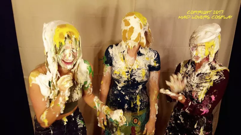3 girls from mad lovers cosplay after getting wrecked by pies