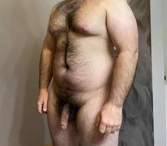 32. Crazy horny lately. Any love for bear bottoms here? 😜 32. Crazy horny lately. Any love for bear bottoms here? 😜