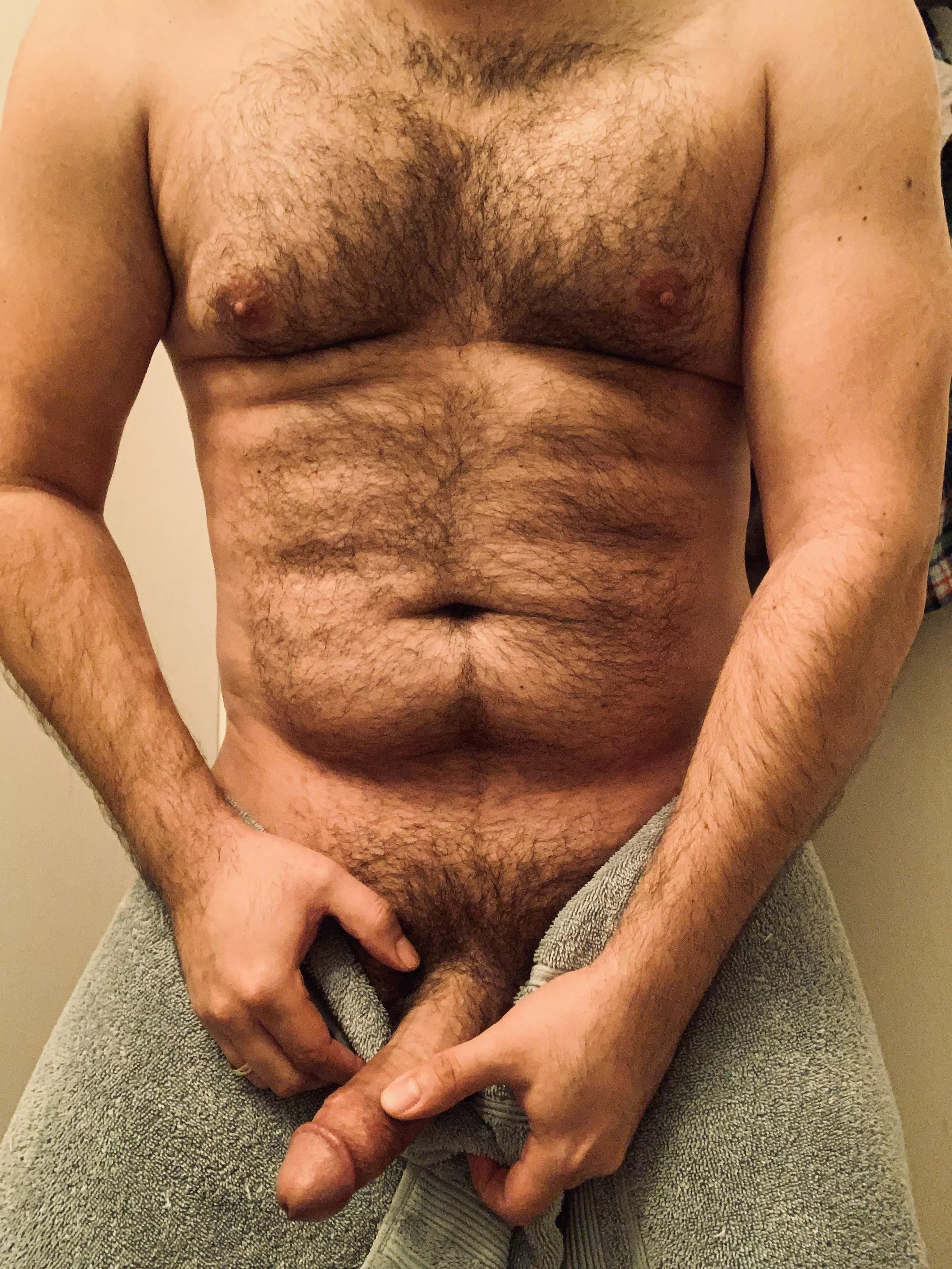 [38] Good morning! Daddy’s all clean now and yet also still feel kinda dirty 😈