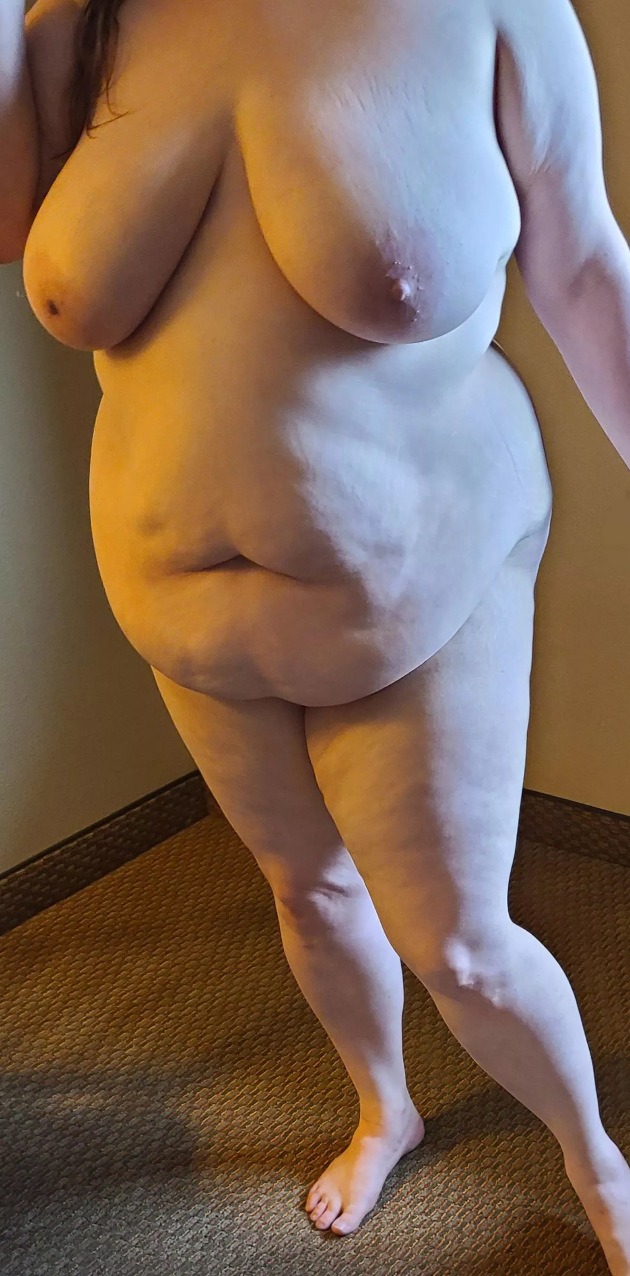 38yo wife and mother. I like the attention I have been getting here. You guys have been really nice. If I let you come over and fuck me, will you promise not to tell my husband? 38yo wife and mother. I like the attention I have been getting here. You guys have been really nice. If I let you come over and fuck me, will you promise not to tell my husband?