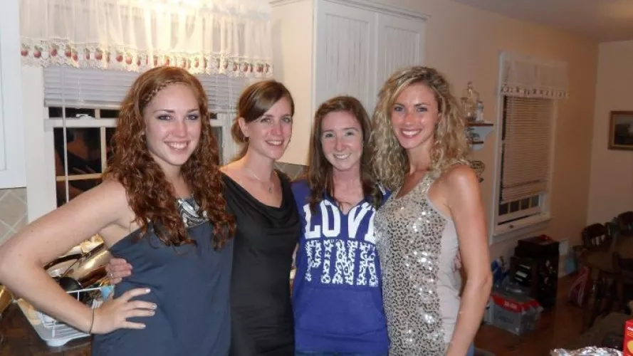 [4] select your sister