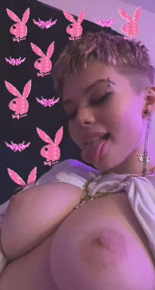 4'11 all natural, would you fuck me🙈🙈