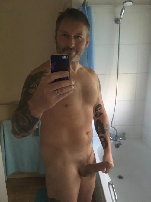 (51) Any girls out there want some of daddy’s cock?