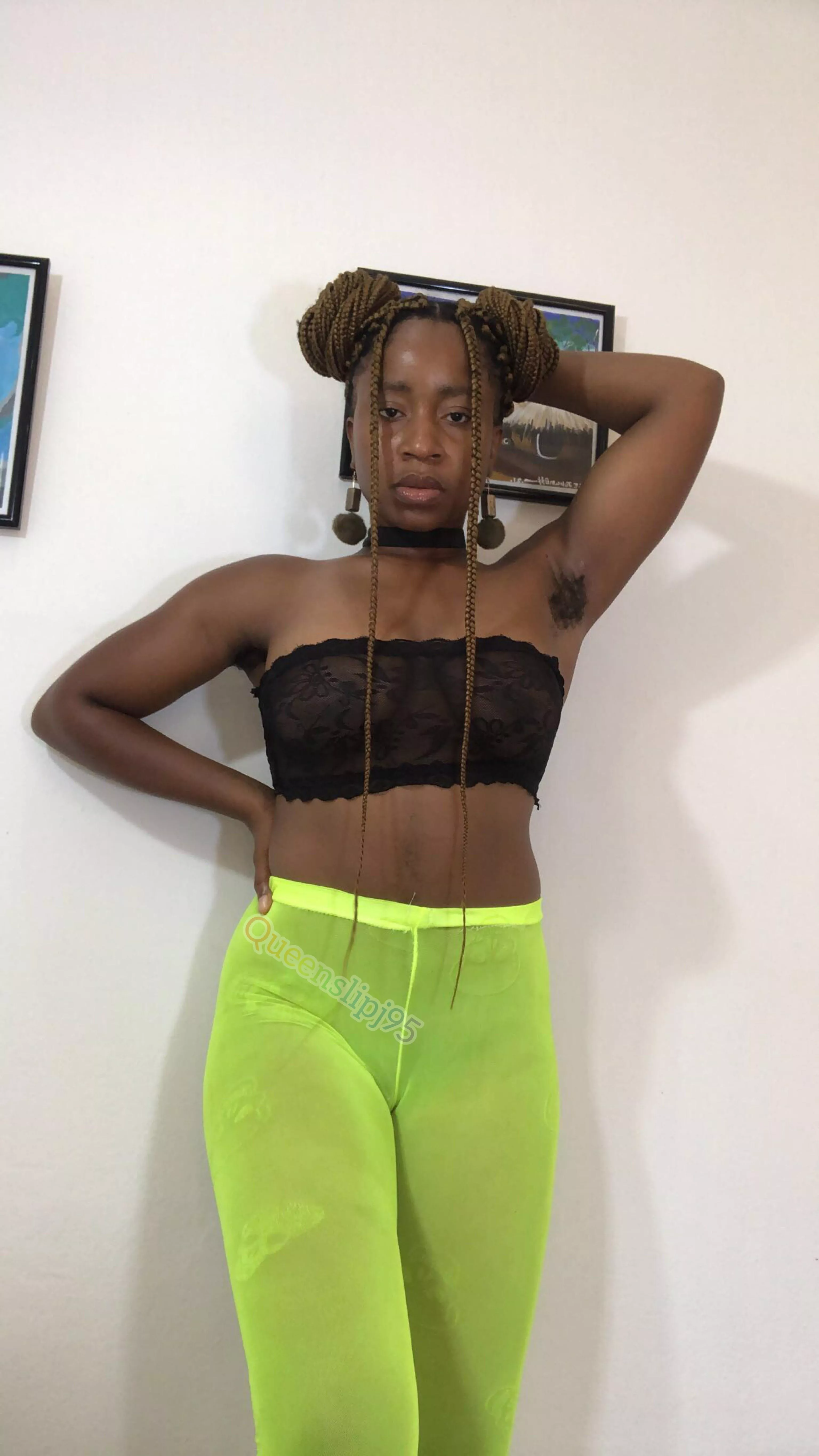 5’3 sweetheart
