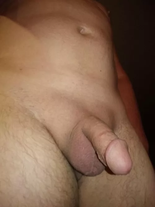 58, 175, 5'-8 58, 175, 5'-8