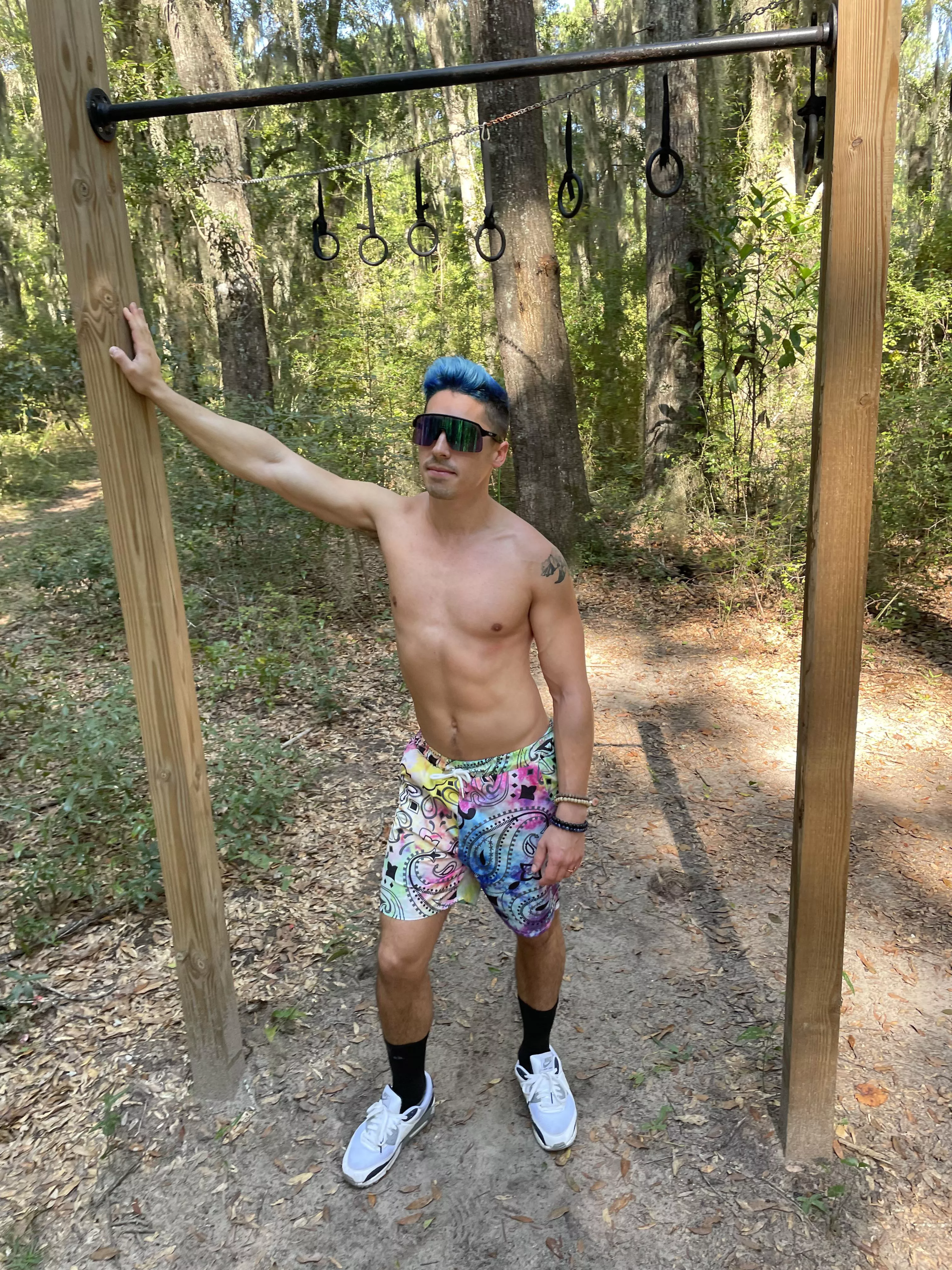 A colorful day in the Savannah Woods, stumbled upon a secret gym during our hike