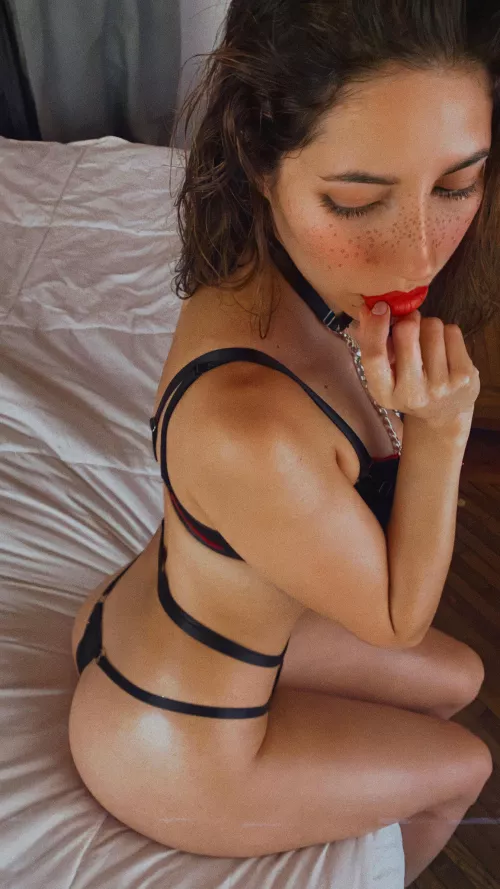 A good view of my legs and my 🍑