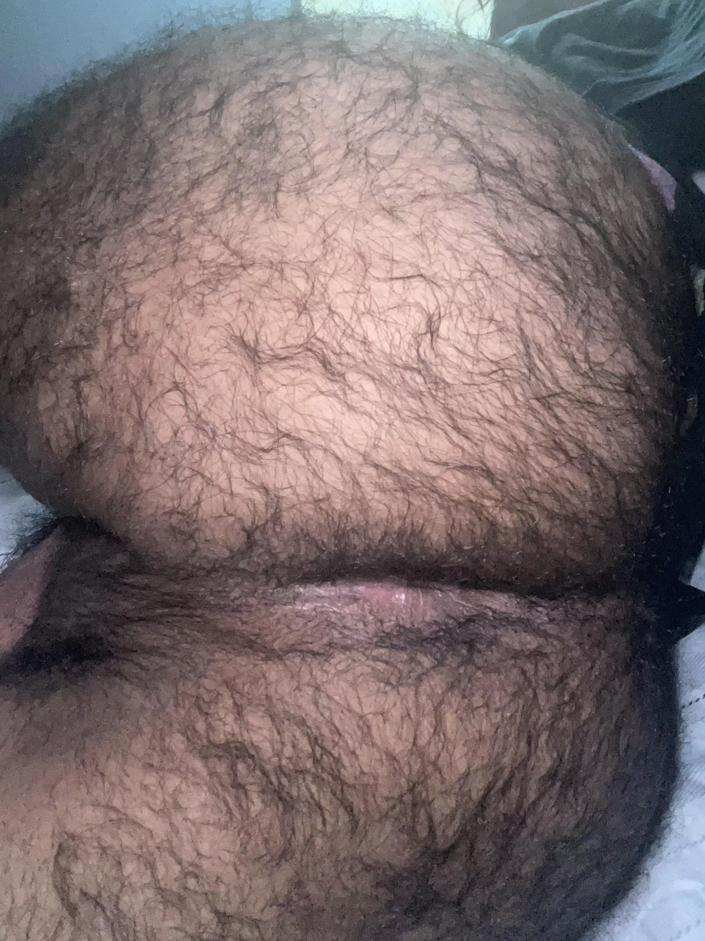 A sneak peek of my hole 😉