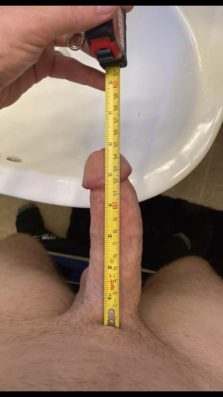 A thick 6 inches👍🏻