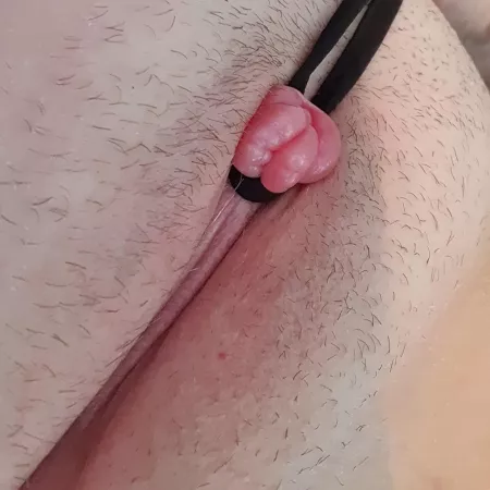 After ive pumped my clit i love to tie up my swolen little bud and vibe it until i cant take any more 🌷