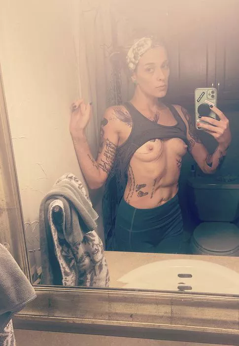 After workout selfies
