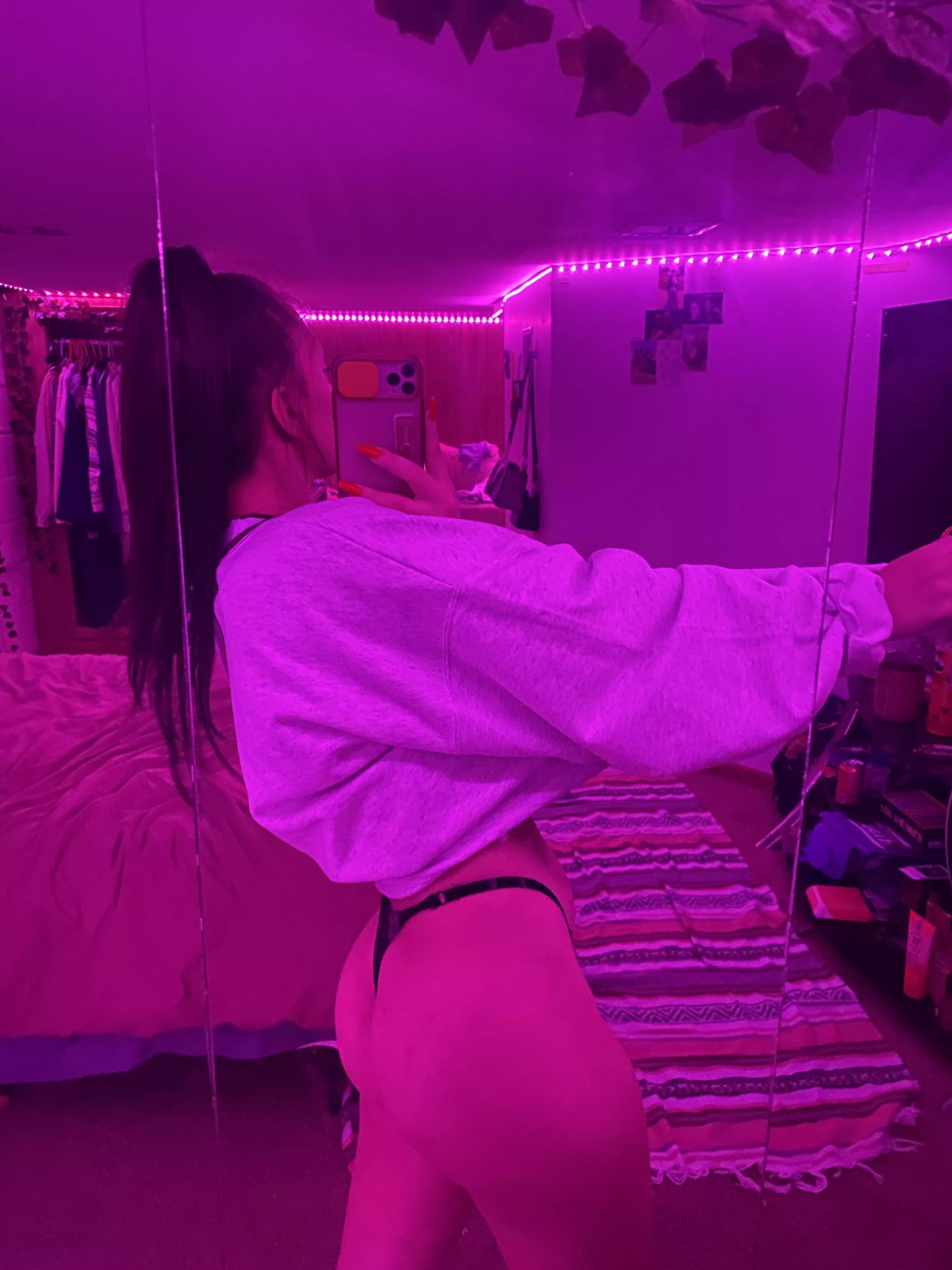 Ahhhhhhhhh booty
