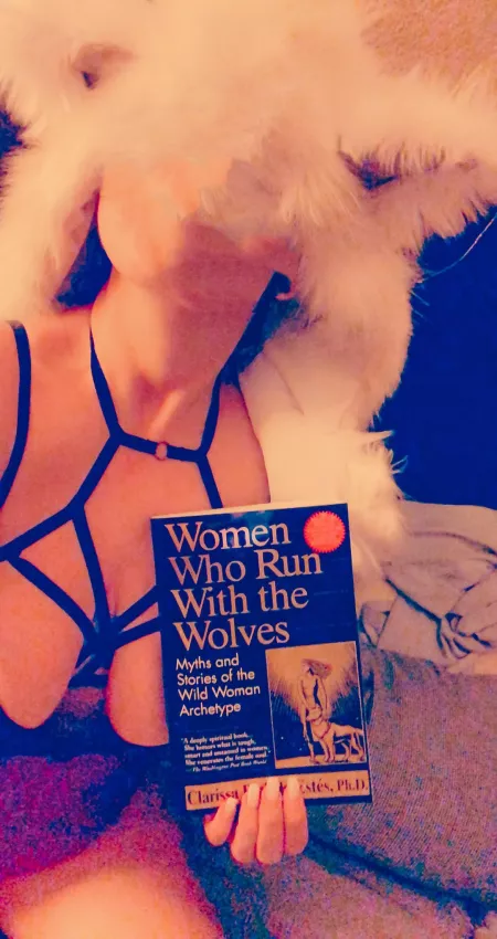 all dressed up for book club 🐺