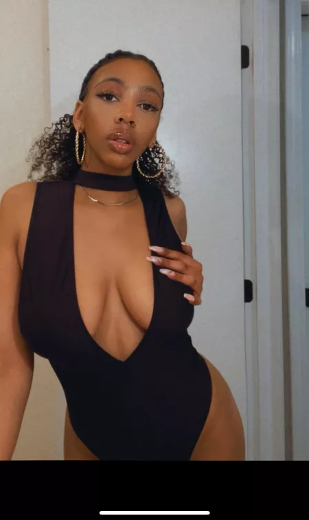 Alway better with gloss 😋