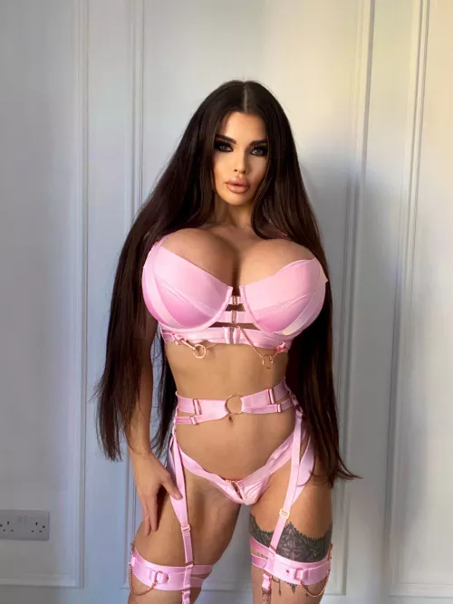 Always enhancing myself 😛😈 Paige British