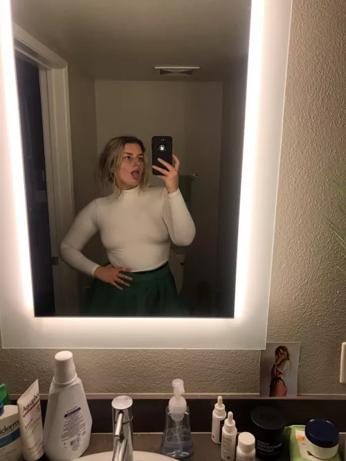 Another day without a bra but that’s nothing new lol