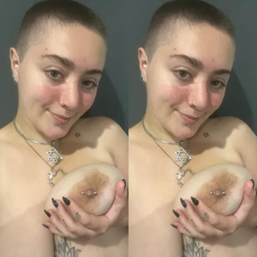 any day spent popping my titties out is a great one! ♡︎