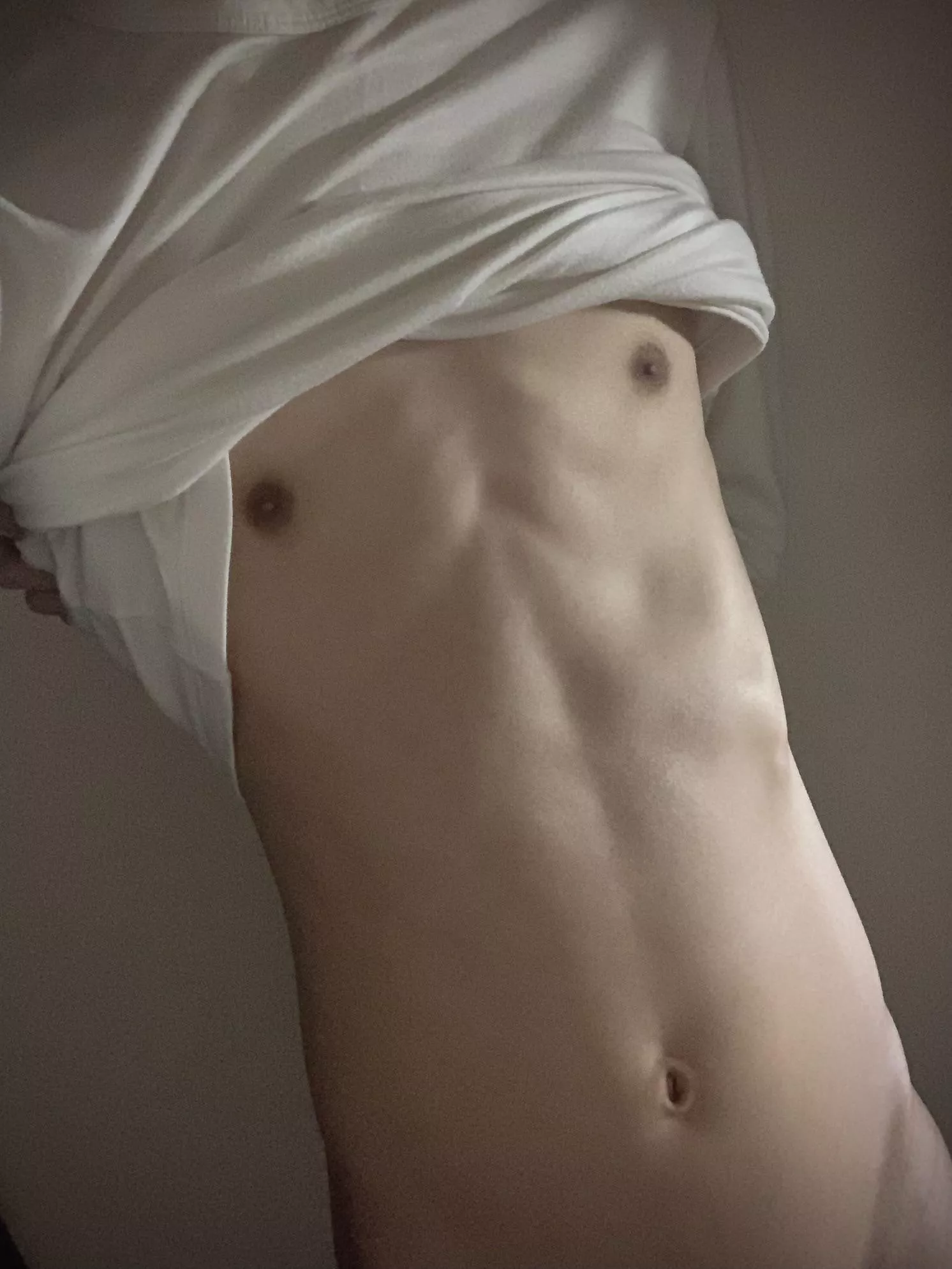 Any love for skinny guys? π₯Ί Any love for skinny guys? π₯Ί