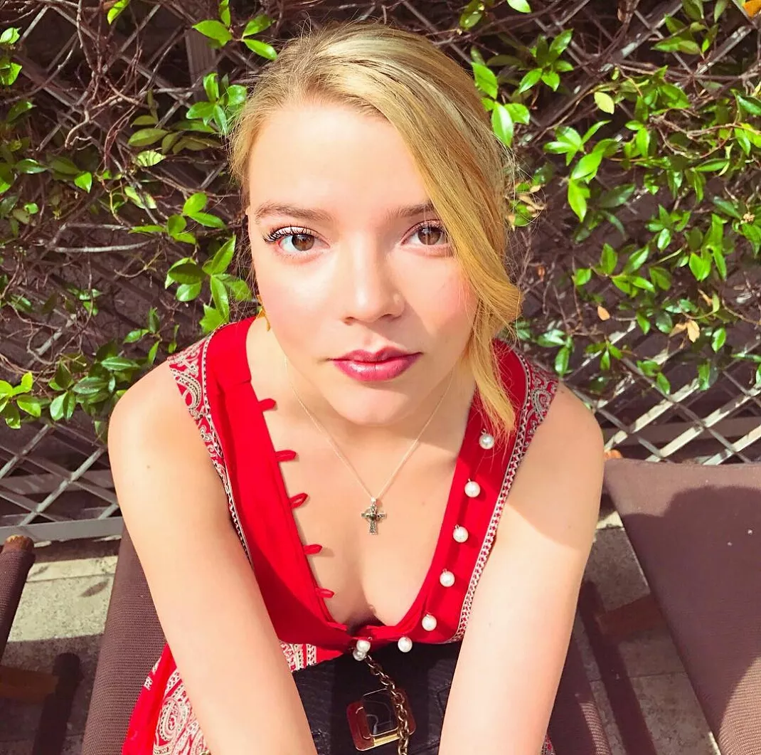 Anya Taylor-Joy as she looks up and patiently waits for for my load.