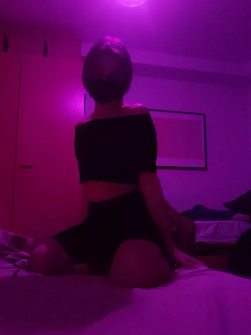 Anybody want to cuddle? ;3