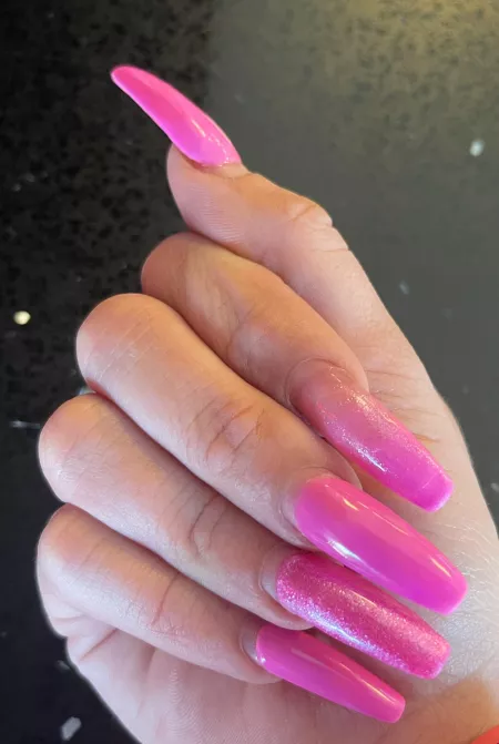 Anyone a fan of outgrowth? I’m about to get a fill, so act fast 😘