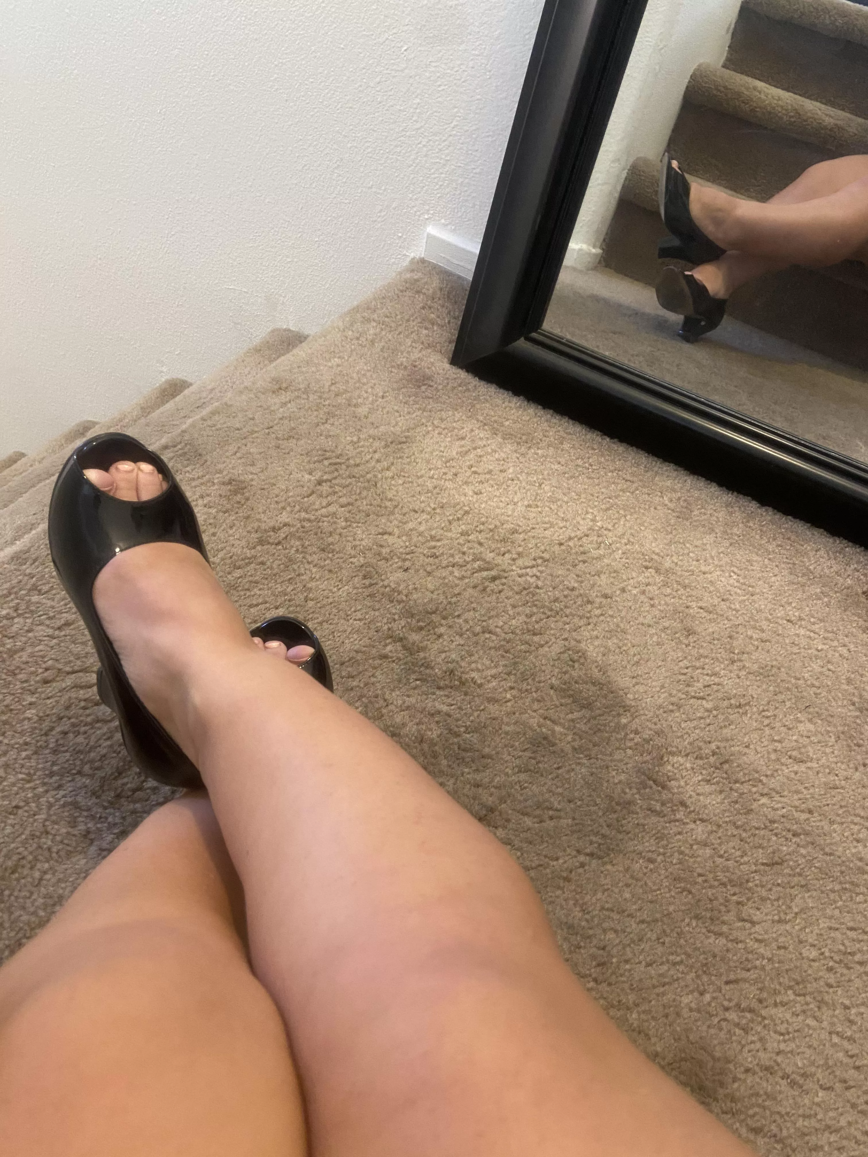 Aren’t my tiny feet just the cutest