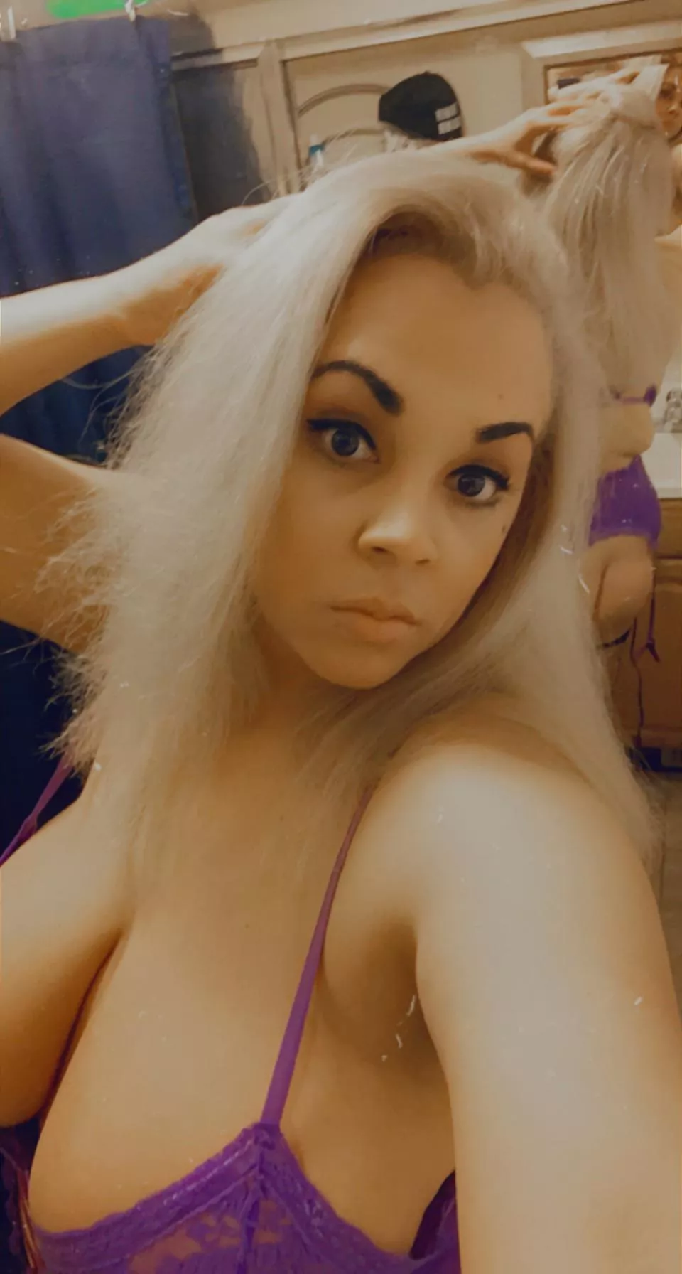 💜BBW 💜Blonde come join my onlyFans page for more exclusive pics.