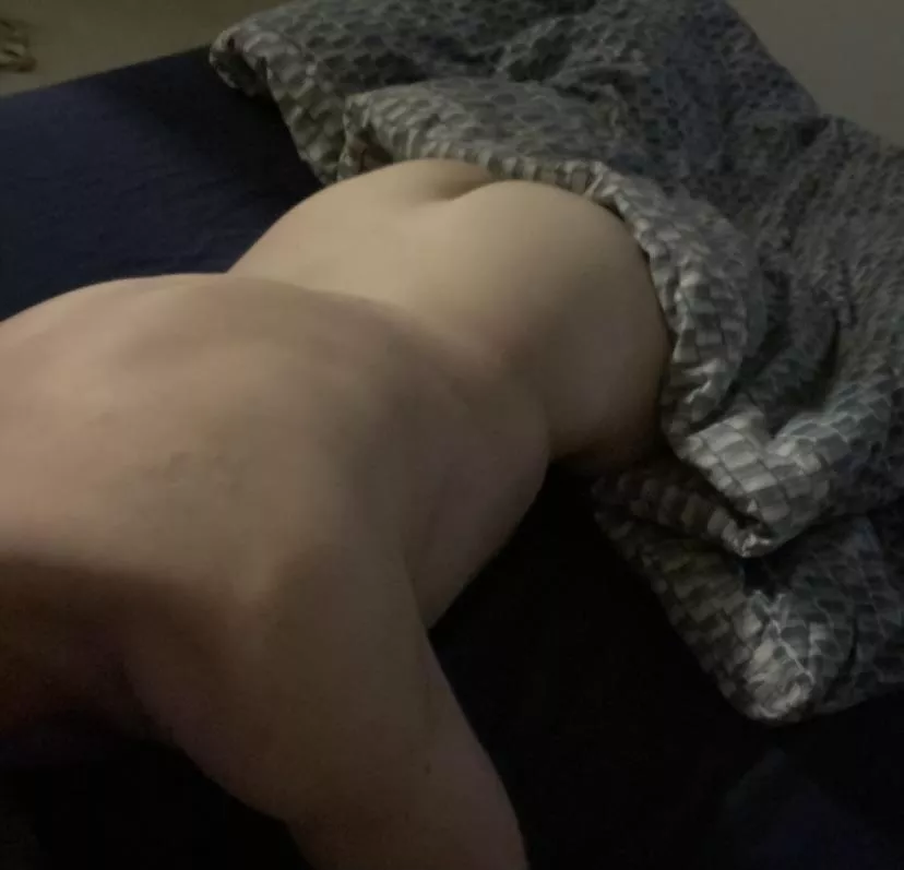 Bed butt 🍑
