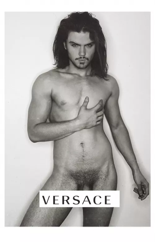 Been meaning to trim my body hair for the longest🐾