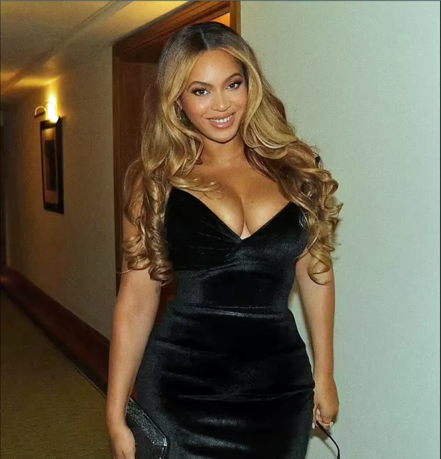 Beyonce Looking Good...:)