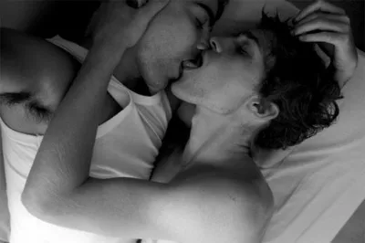 Black and White Kissing