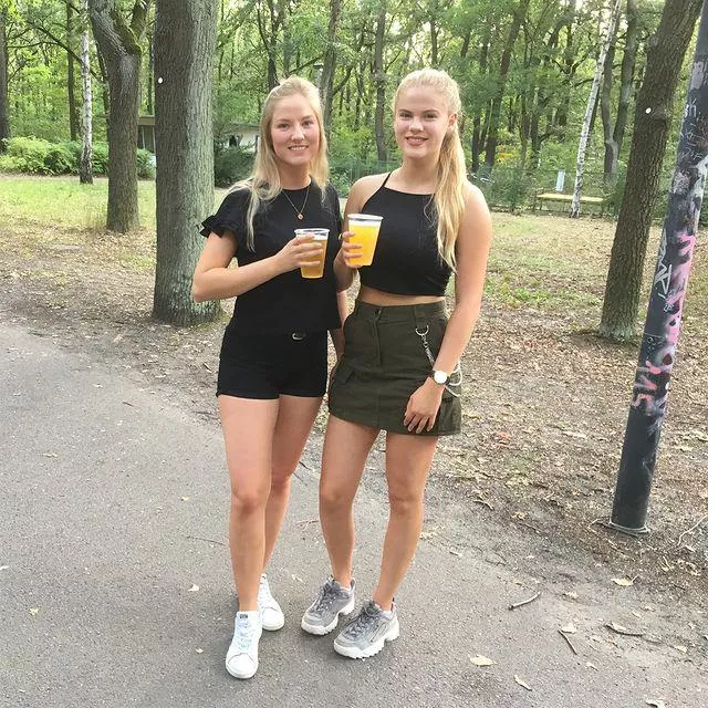 Blondes