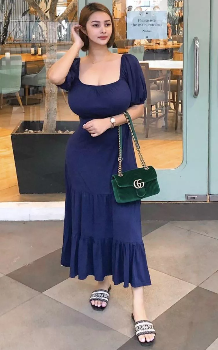 Blue dress