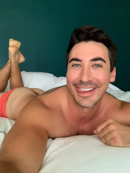 Booty and smiles 😁