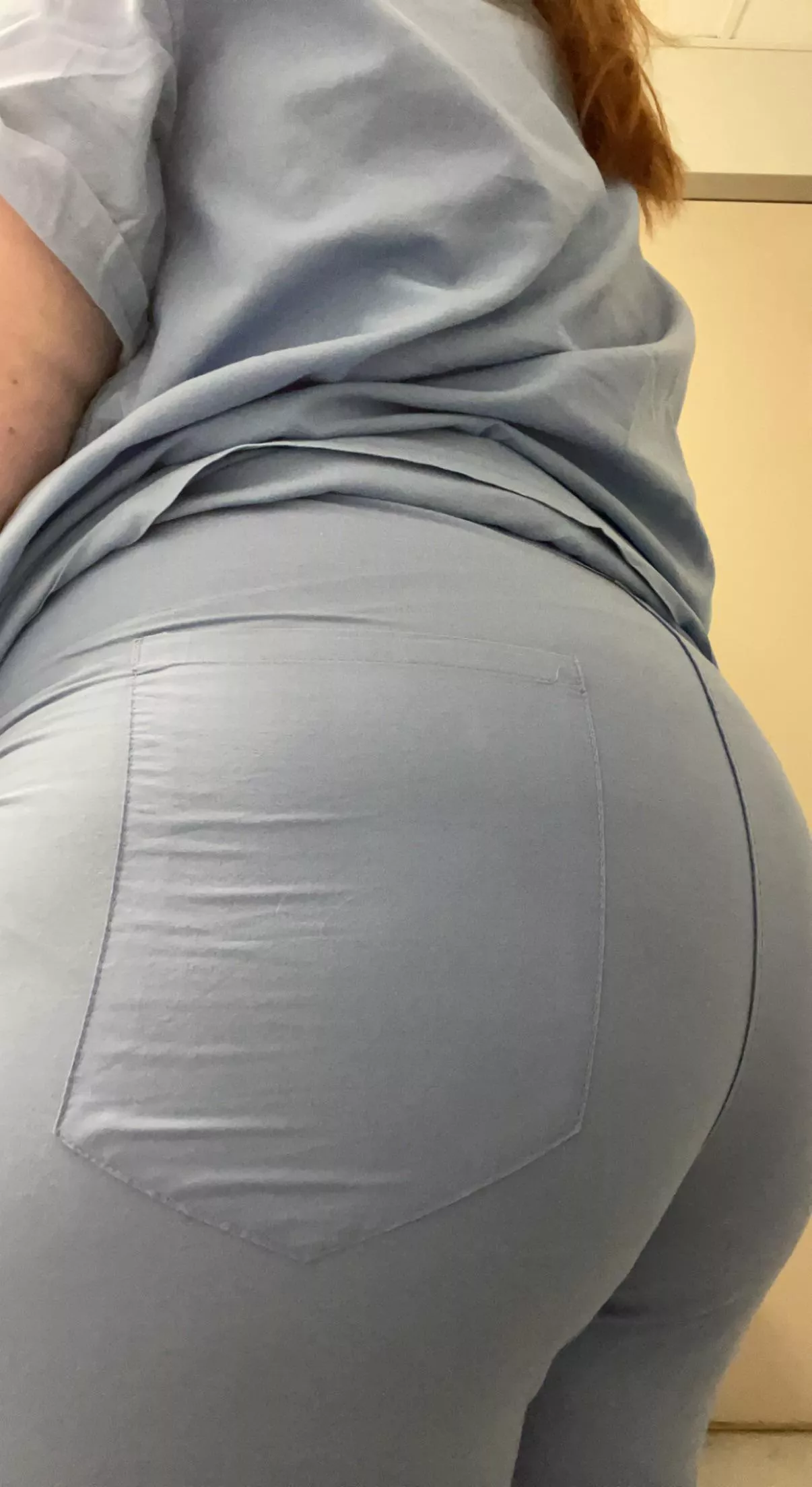 Booty so BIG 🍑