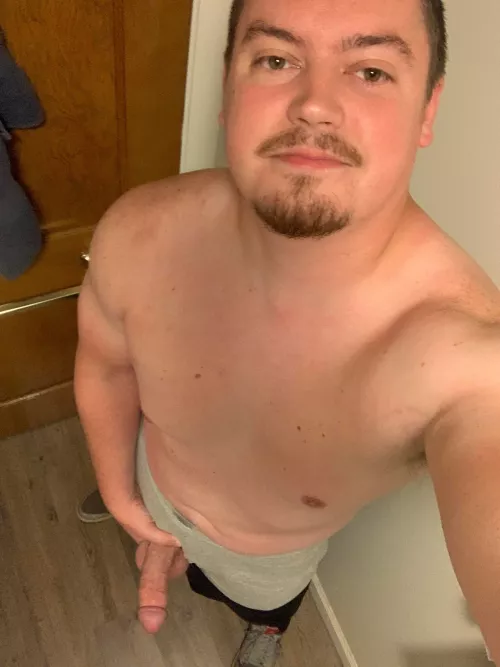 Bored and horny. Anyone want to talk? Come on, don’t be shy ;)