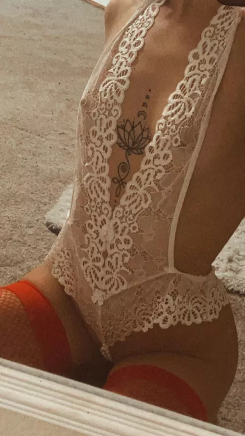 bought some new lingerie tonight , i was scared my boobs would be too small for it 🥺