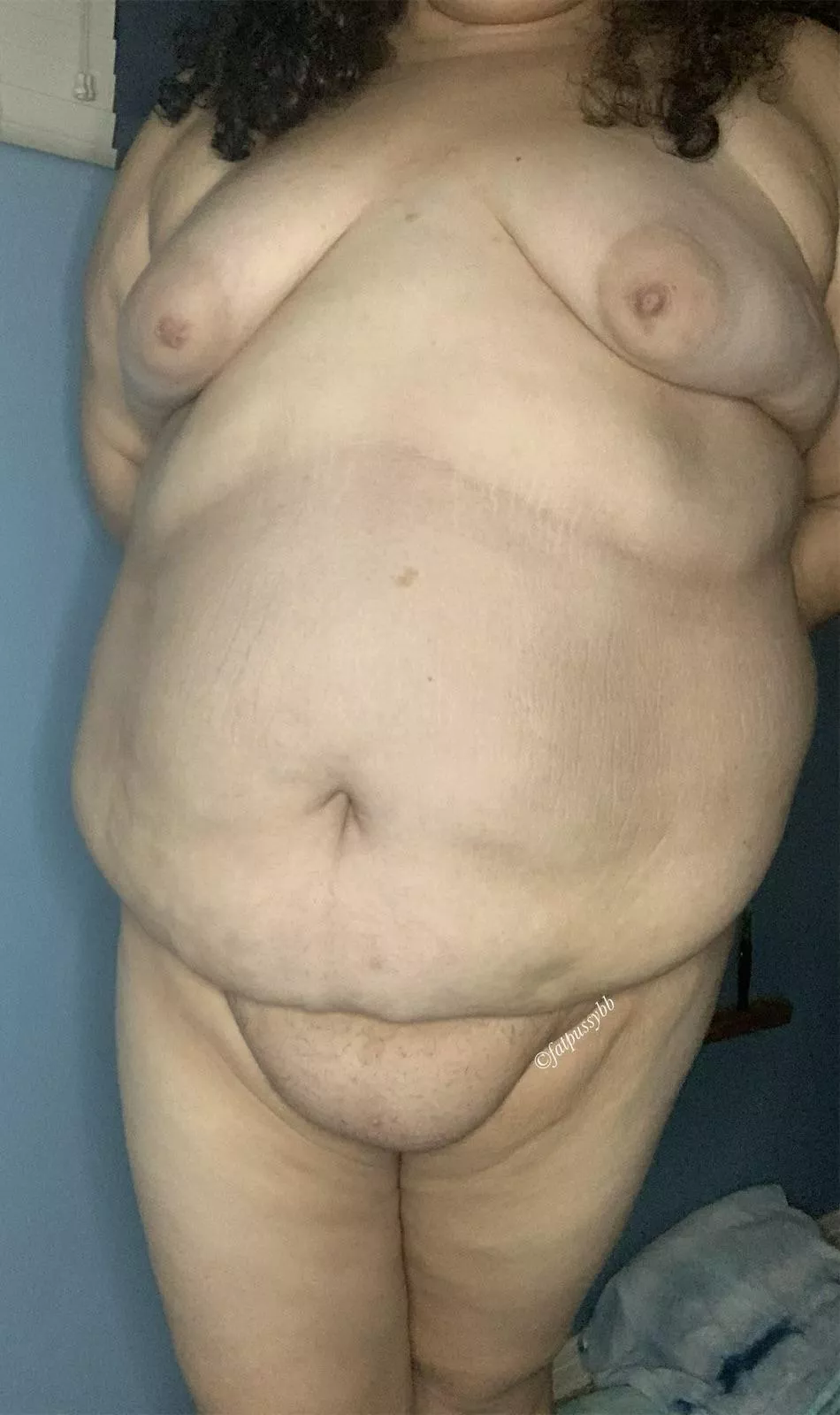 Breed me and make this belly bigger 😍