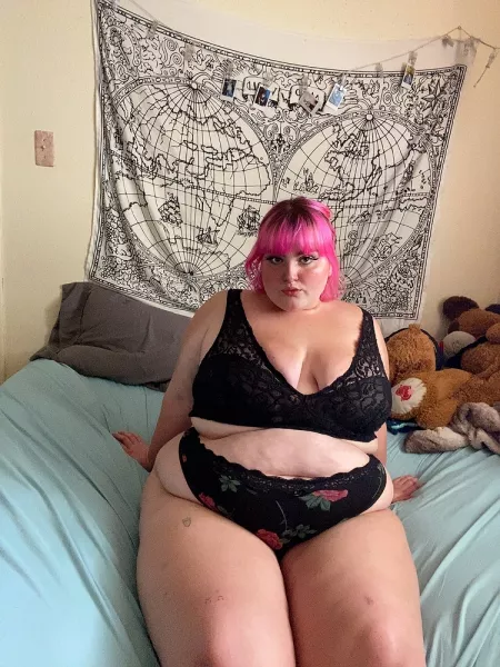 can i crush you with my thighs? can i crush you with my thighs?