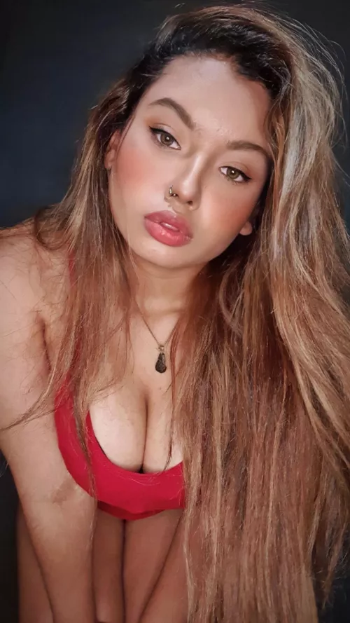 Can I have your cock's attention please?!😊