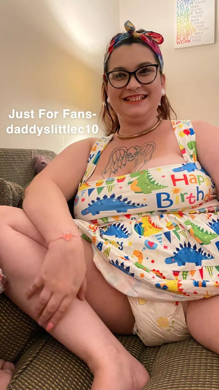 Can this diaper princess get a happy birthday 👑